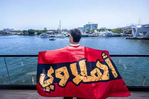 فوتوسيشن على شاطىء ميامي.. الأهلي يقدم زيزو بطريقة أخرى مبتكرة (صور)